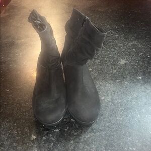 Women's Black Mephisto Ankle Boots